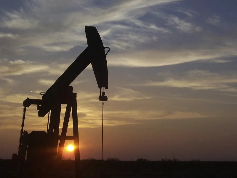 Pakistan Considers US Oil Imports: A Strategic Shift to Balance Trade and Navigate Global